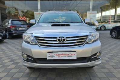Toyota Fortuner 3.0L 4WD MT