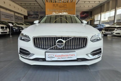 Volvo S90 D4 INSCRIPTION