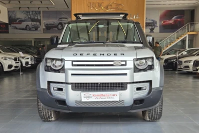 Land Rover DEFENDER FIRST EDITION
