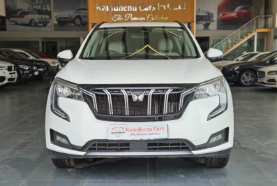 Mahindra Xuv 700 Ax7 Dsl Mt 7 Seater