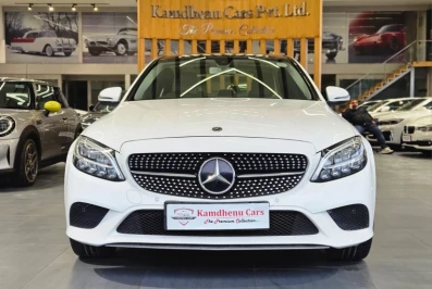 Mercedes Benz C Class 220D